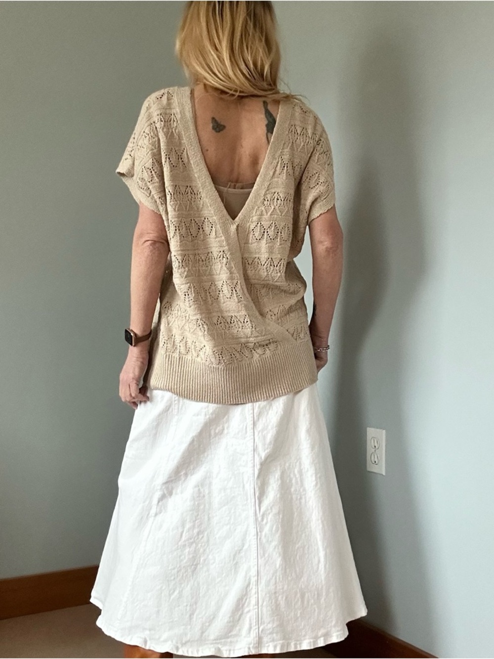Maurices knit V back spring short sleeve tunic sweater